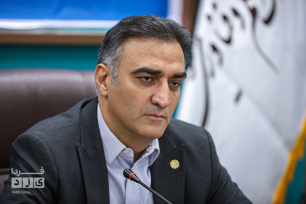 نشست خبری رئیس پارک علم و فناوری یزد