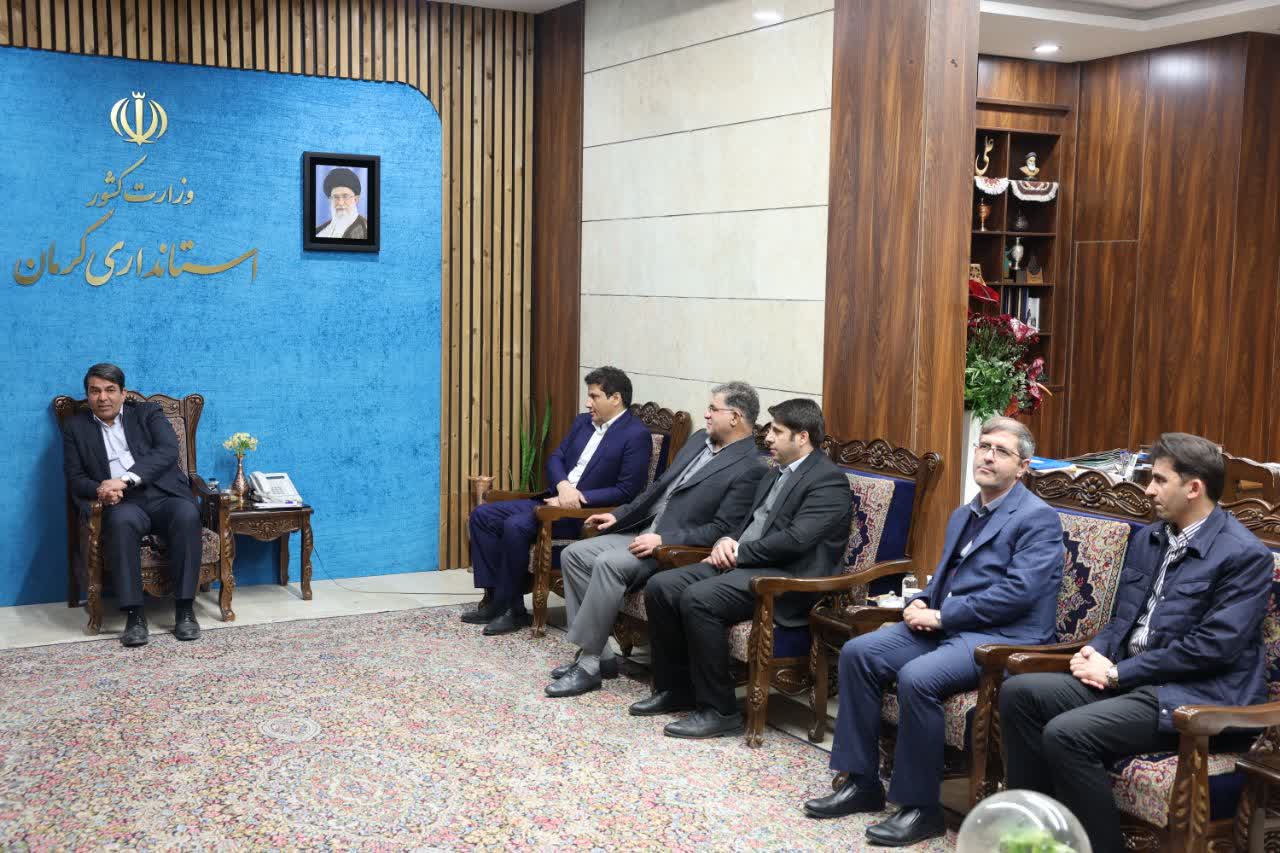 استاندار کرمان: توسعه گردشگری، صنایع‌دستی و میراث‌فرهنگی اولویت اصلی استان است
